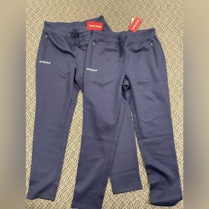 CCM HOCKEY NAVY NEW WITH TAGS NAVY LARGE JOGGERS (2 PAIRS)